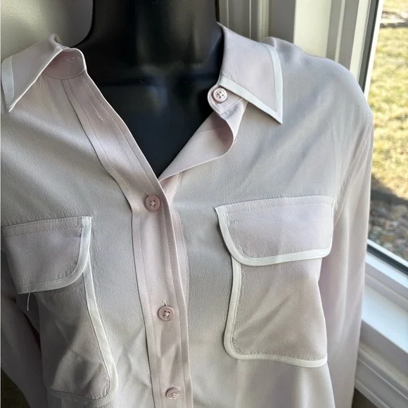 Equipment Femme Blouse in Languid Lavender 100% Silk - Picture 5 of 5